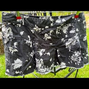 Vintage Y2K medium Ben Sherman cutoff punk mini skirt